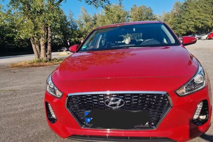Hyundai i30 49.200 km 12.499 &euro; Tiefenbach 94113