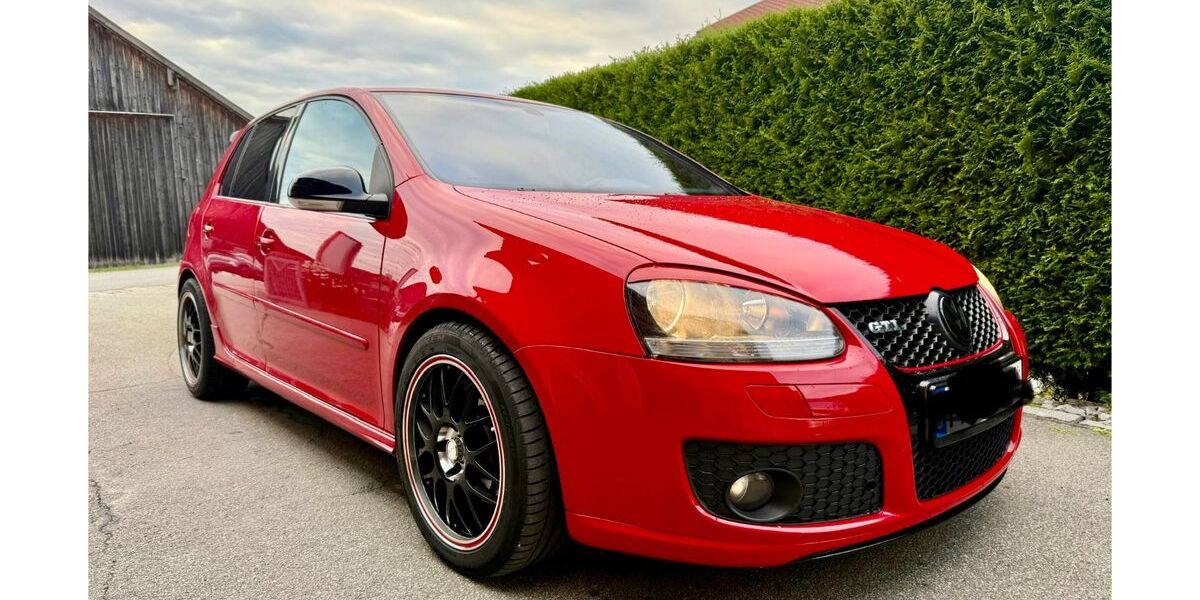 VW Golf 205.000 km 8.500 &euro; Tittling 94104