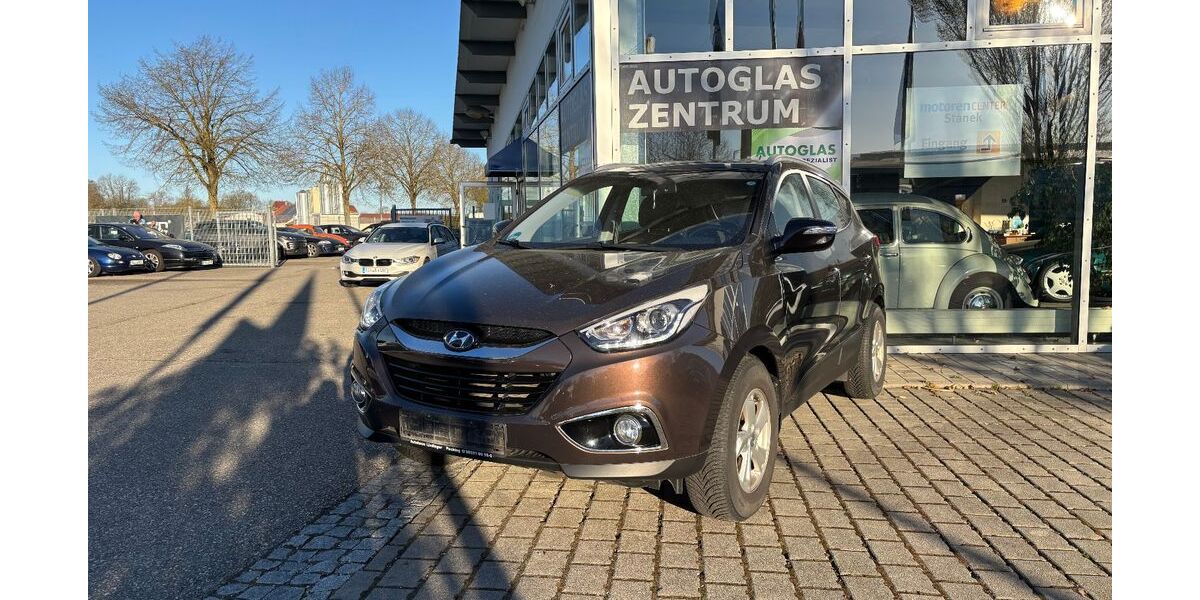 Hyundai ix35 108.500 km 11.390 &euro; Pocking 94060