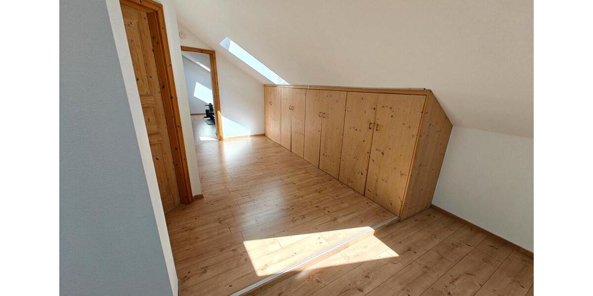 Einfamilienhaus Aicha vorm Wald - 7 Zimmer, 240 m&sup2;, 1.500&euro; | Angebot:26113051