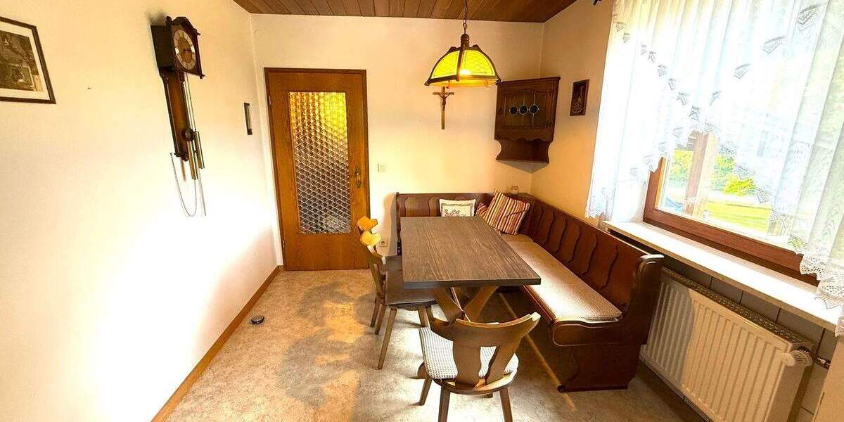 Einfamilienhaus Vilshofen an der Donau Pleinting - 7 Zimmer, 190 m&sup2;, 365.000&euro; | Angebot:25776341