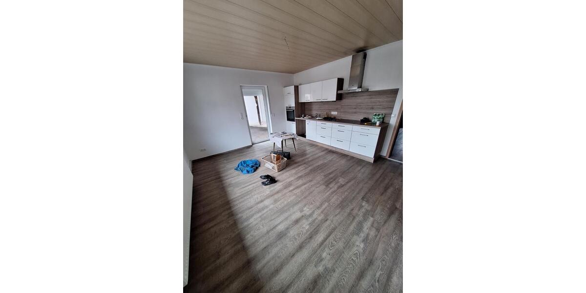 Etagenwohnung Eging am See - 4 Zimmer, 120 m&sup2;, 840&euro; | Angebot:25546052