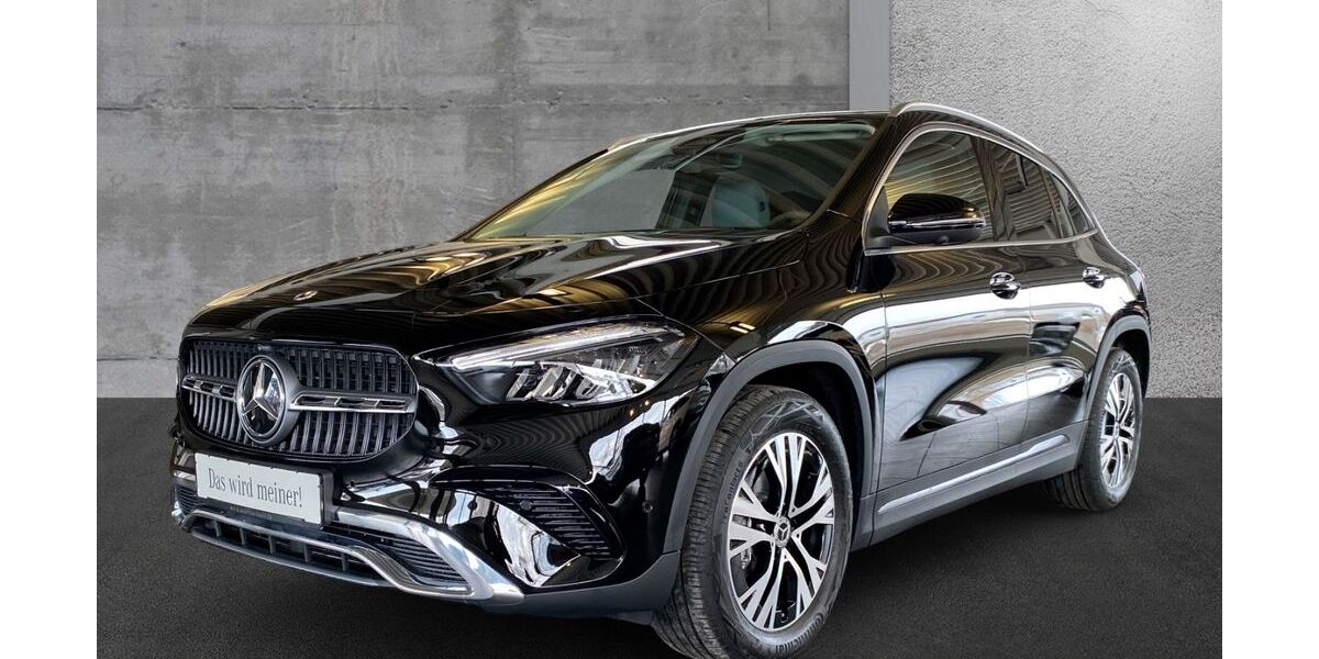 Mercedes-Benz GLA 180 4.900 km 39.990 &euro; Röhrnbach 94133