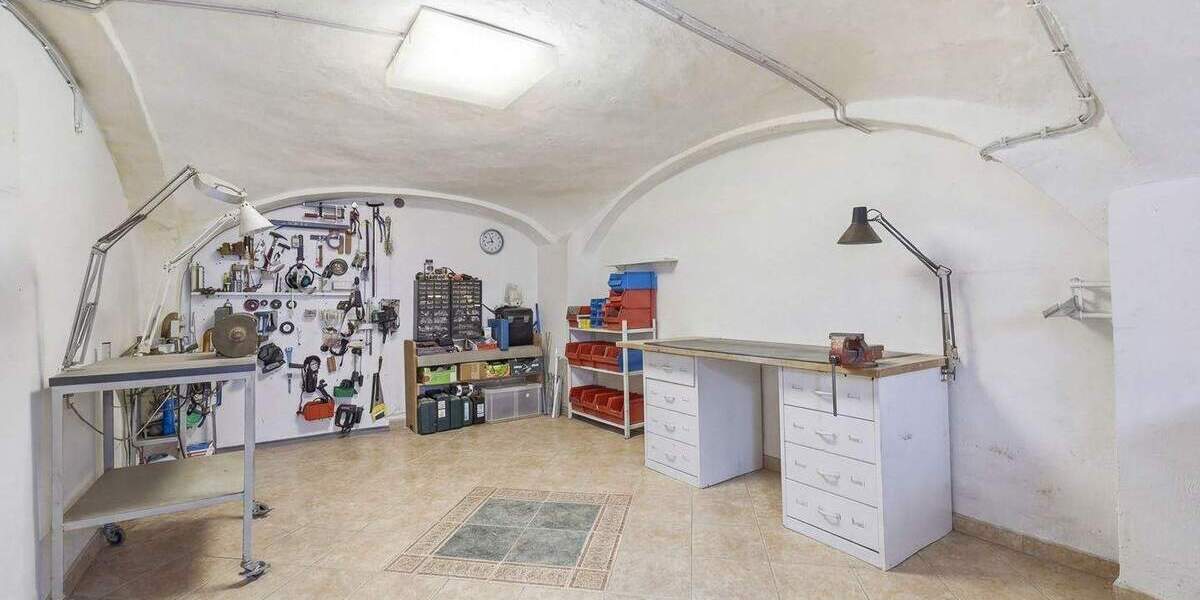 Mehrfamilienhaus, Wohnhaus Untergriesbach - 1 Zimmer, 255 m&sup2;, 325.000&euro; | Angebot:25666562