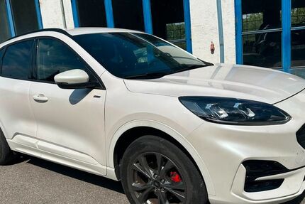 Ford Kuga 39.990 km 24.900 &euro; Bad Griesbach 94086