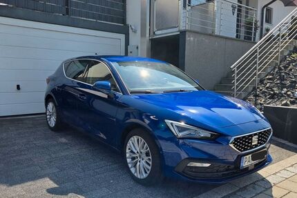 Seat Leon 63.200 km 15.490 &euro; Passau 94036