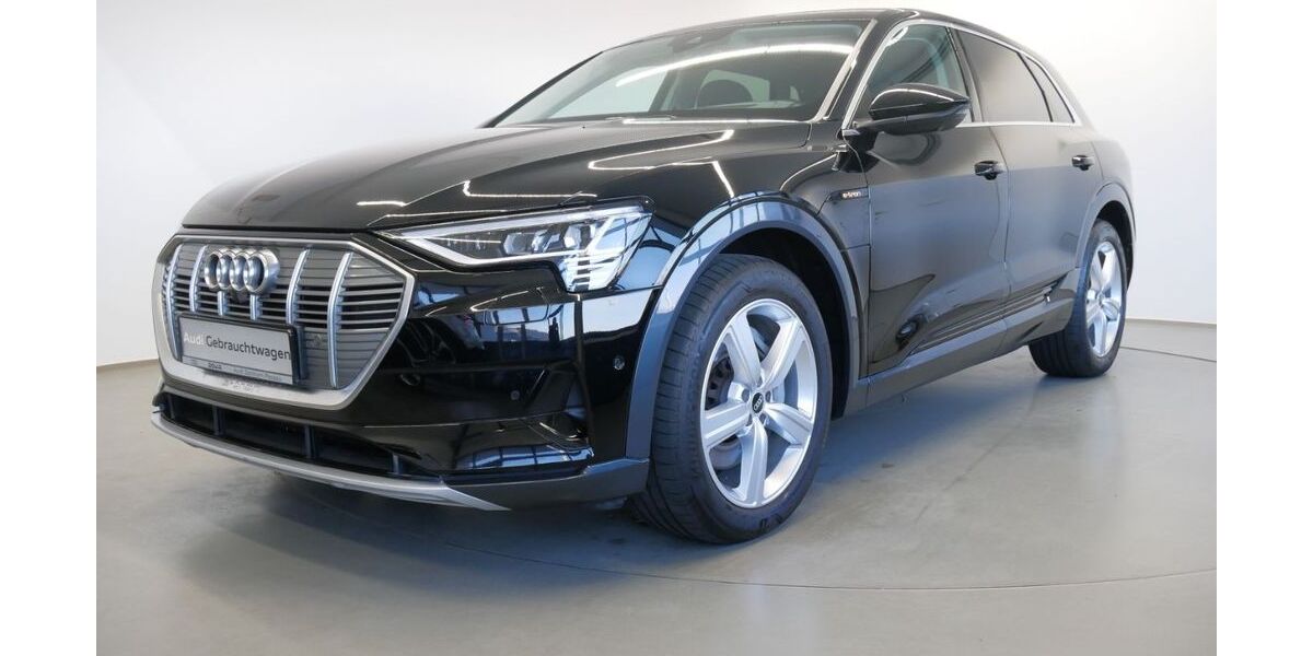 Audi e-tron 81.430 km 34.900 &euro; Passau 94036