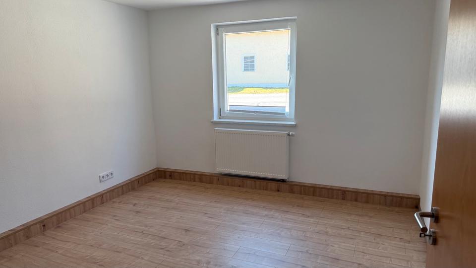 Etagenwohnung Hauzenberg - 3.5 Zimmer, 60 m&sup2;, 550&euro; | Angebot:25720255