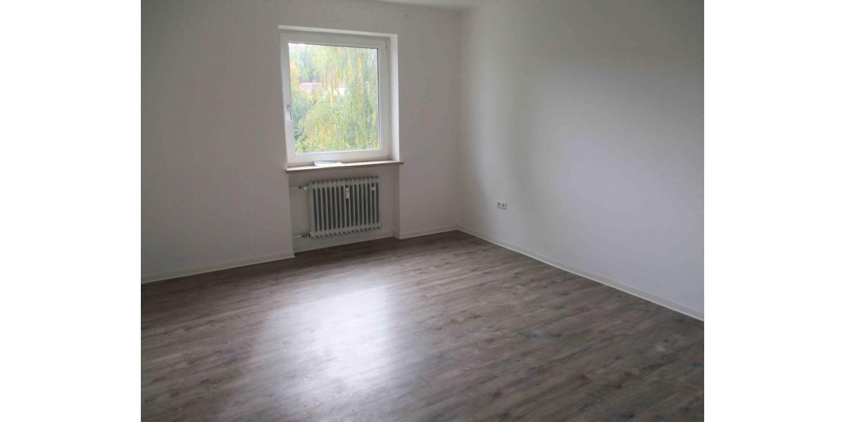 Etagenwohnung Passau Auerbach - 3.5 Zimmer, 82 m&sup2;, 736&euro; | Angebot:25985017