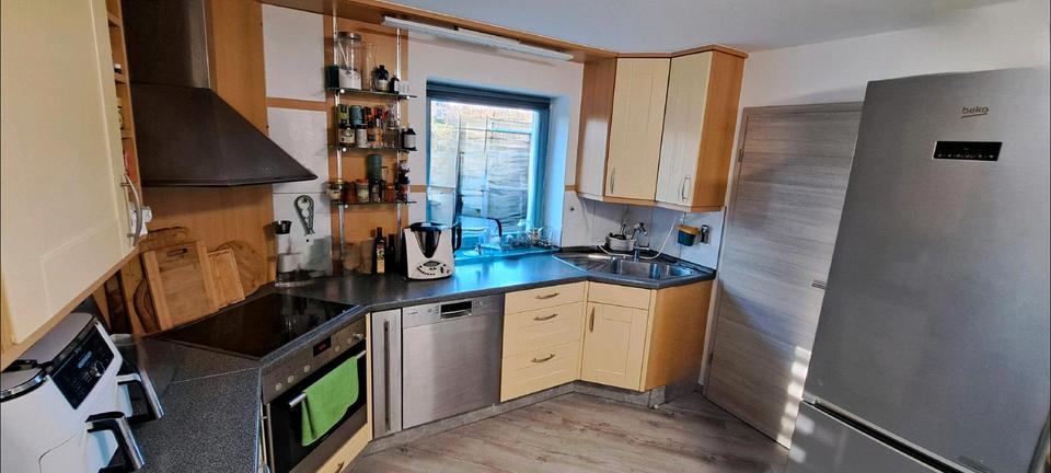 Einfamilienhaus Salzweg - 10 Zimmer, 296 m&sup2;, 595.000&euro; | Angebot:26102523