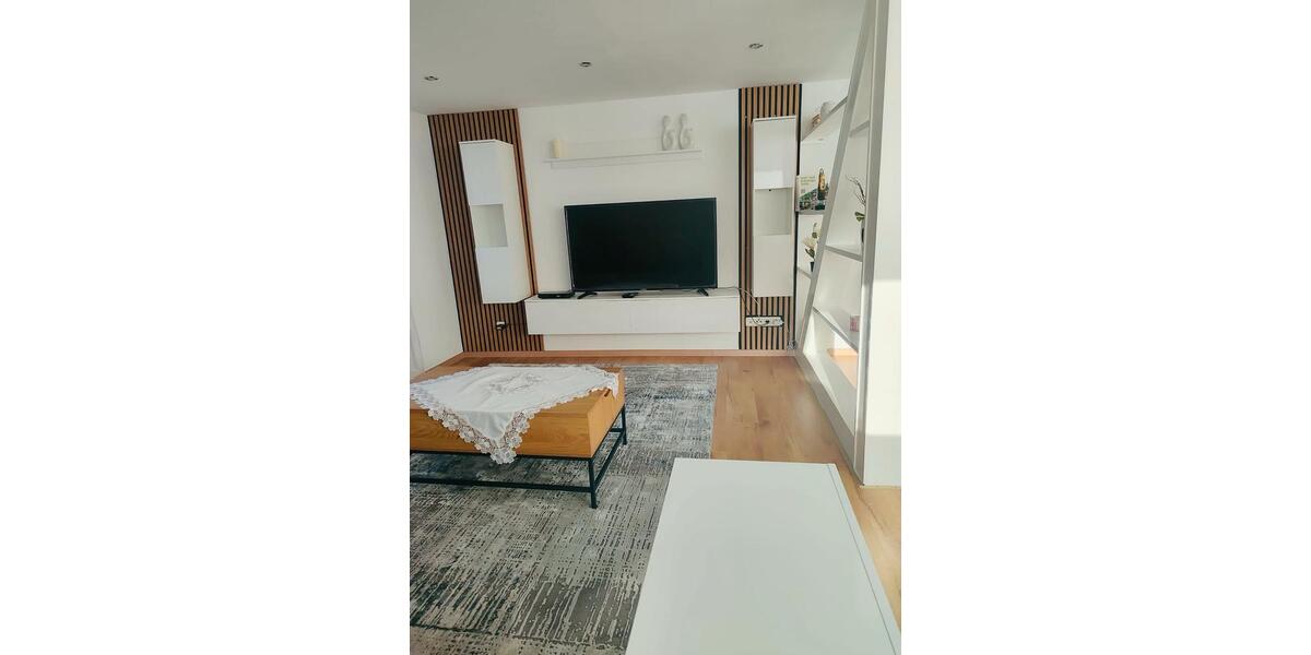 Dachgeschoßwohnung Pocking - 2 Zimmer, 80 m&sup2;, 980&euro; | Angebot:25812660