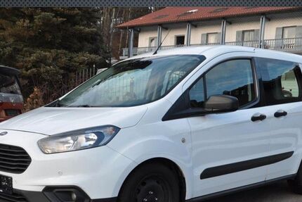 Ford Transit Courier 92.500 km 7.900 &euro; Passau 94036