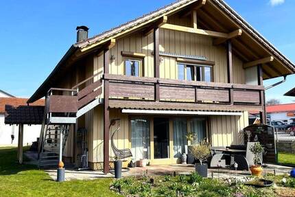 Haus Künzing Bruck - 5 Zimmer, 132 m&sup2;, 359.000&euro; | Angebot:26036742