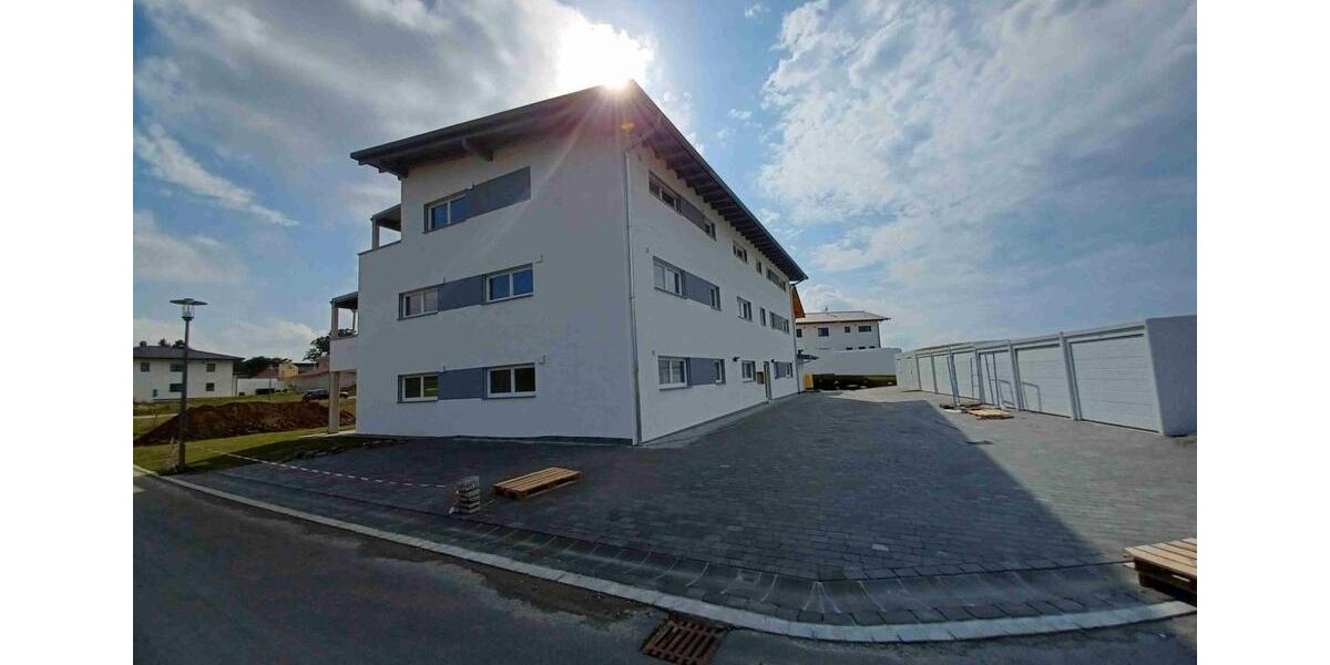 Etagenwohnung Vilshofen an der Donau - 4 Zimmer, 120 m&sup2;, 990&euro; | Angebot:25977251