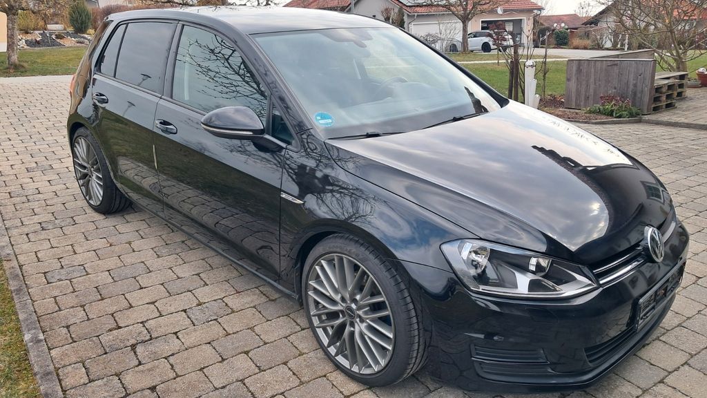 VW Golf 211.756 km 6.600 &euro; Hofkirchen 94544