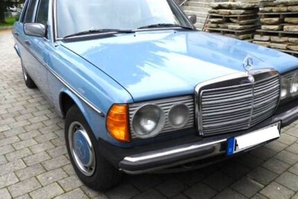 Mercedes-Benz 300 239.482 km 9.800 &euro; Perlesreut 94157