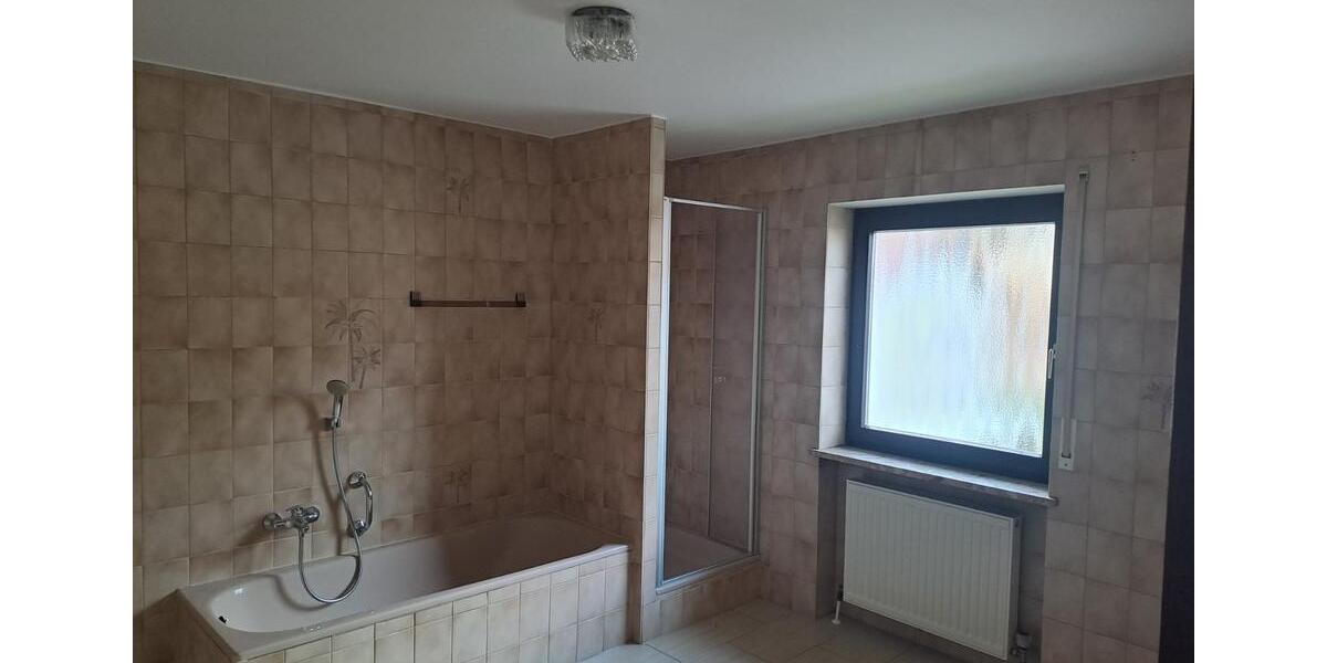 Etagenwohnung Thurmansbang - 4 Zimmer, 120 m&sup2;, 920&euro; | Angebot:24350817