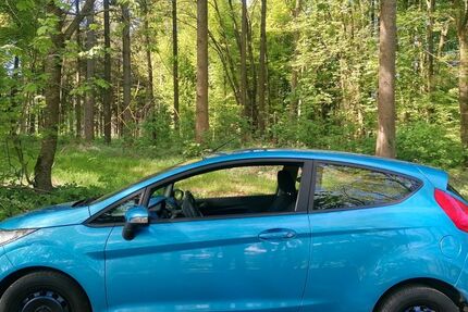 Ford Fiesta 121.000 km 3.300 &euro; Bad Birnbach 84364