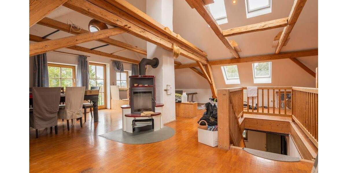 Einfamilienhaus Ortenburg - 6 Zimmer, 180 m&sup2;, 285.000&euro; | Angebot:25708679