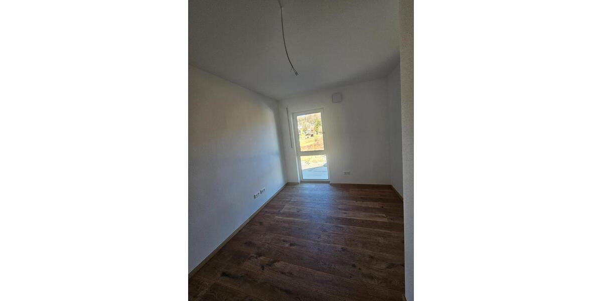 Etagenwohnung Fürstenstein - 3 Zimmer, 85 m&sup2;, 850&euro; | Angebot:24673953