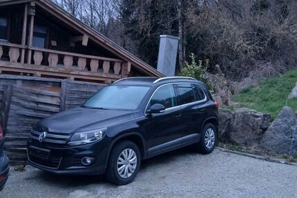 VW Tiguan 181.682 km 8.999 &euro; Zenting 94579