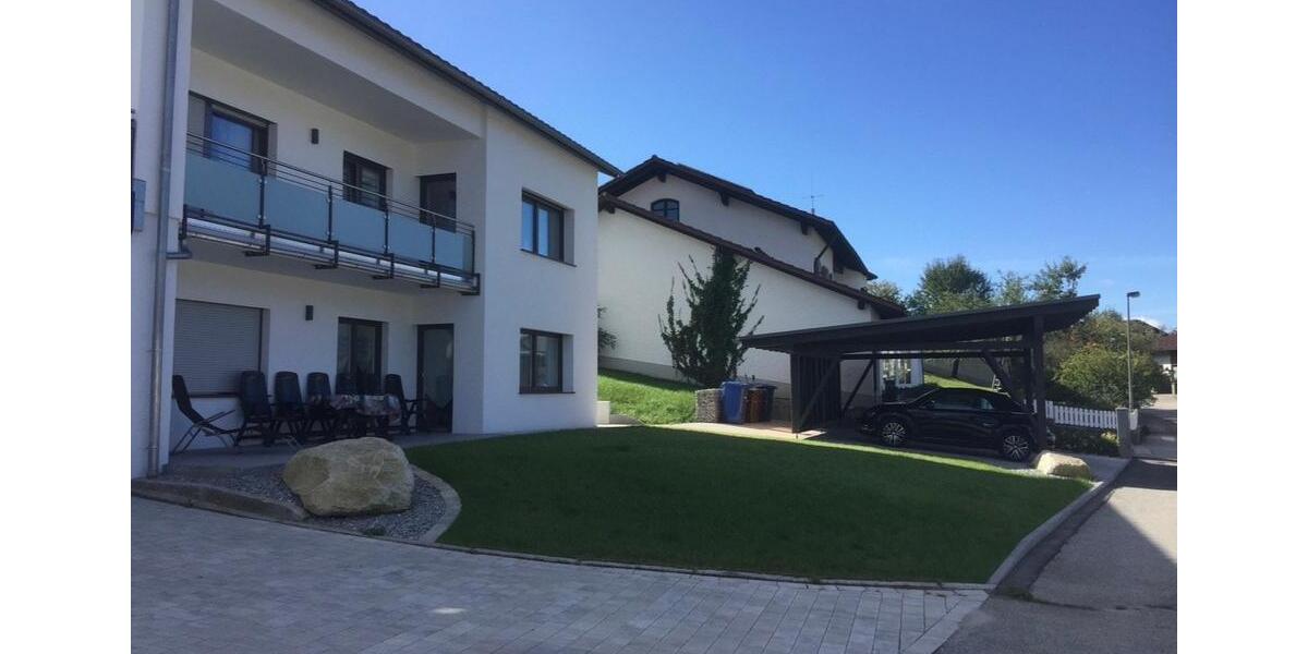 Terrassenwohnung Hauzenberg - 3 Zimmer, 130 m&sup2;, 900&euro; | Angebot:27616408