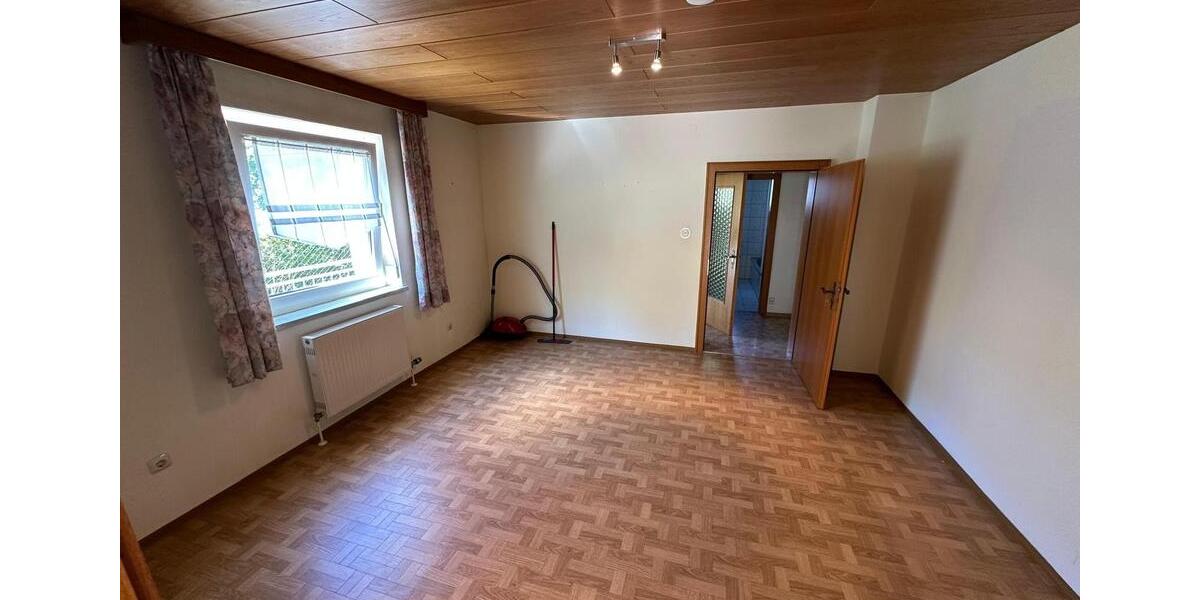 Einfamilienhaus Hauzenberg - 8 Zimmer, 156 m&sup2;, 365.000&euro; | Angebot:24370595