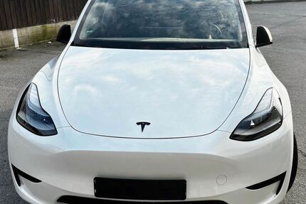 Tesla Model Y 42.470 km 31.970 &euro; Passau 94034