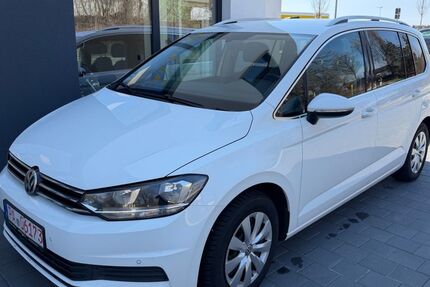 VW Touran 138.000 km 8.600 &euro; Hutthurm 94116