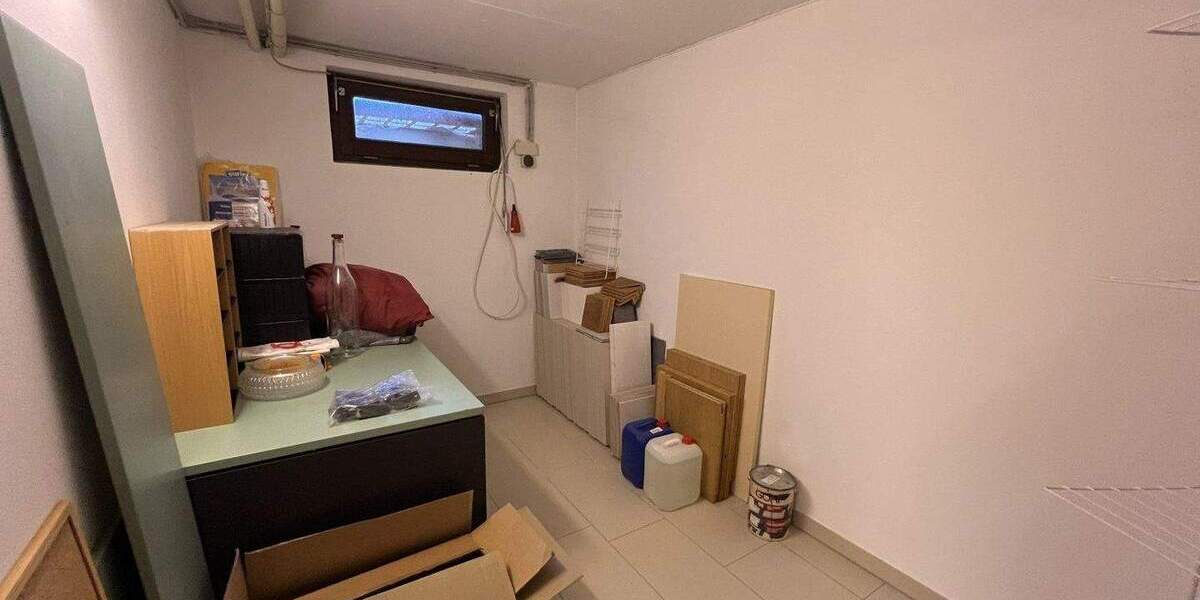 Mehrfamilienhaus, Wohnhaus Bad Füssing Würding - 7 Zimmer, 180 m&sup2;, 850.000&euro; | Angebot:25776956