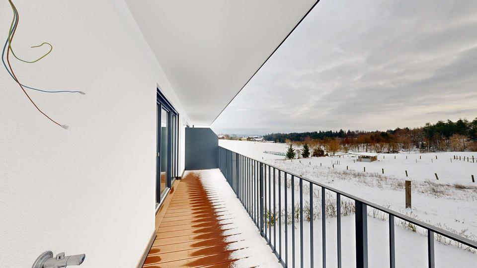 Etagenwohnung Tiefenbach - 2 Zimmer, 82 m&sup2;, 925&euro; | Angebot:23552442