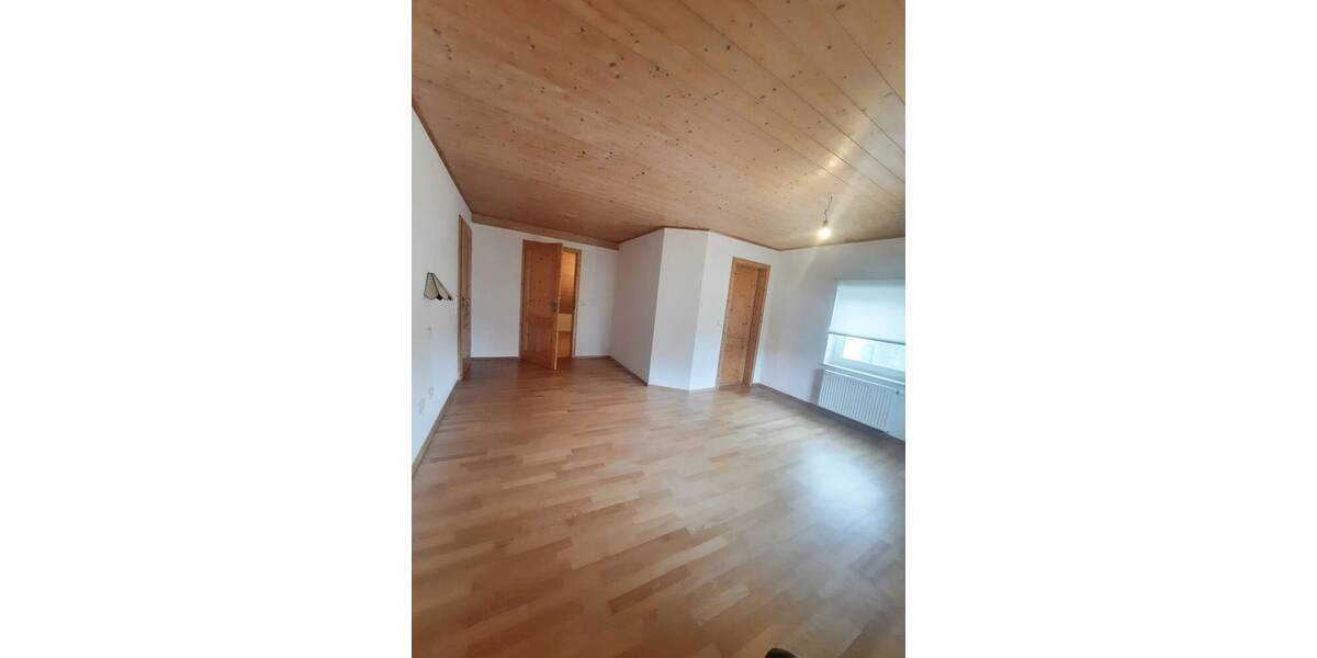 Einfamilienhaus Haarbach Wolfakirchen - 8 Zimmer, 210 m&sup2;, 360.000&euro; | Angebot:25708687