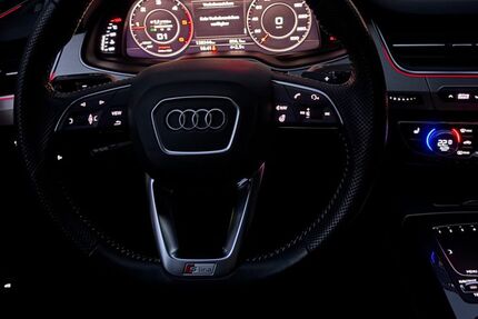 Audi Q7 156.500 km 29.400 &euro; Aldersbach 94501