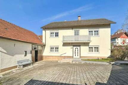 Haus Künzing - 8 Zimmer, 154 m&sup2;, 249.000&euro; | Angebot:24546150