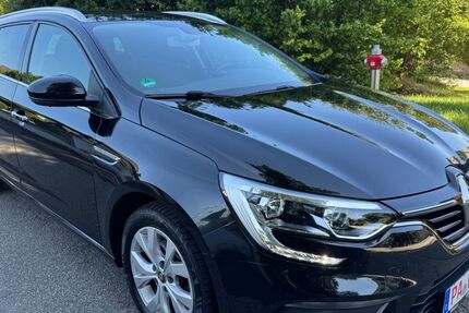 Renault Megane 142.000 km 8.800 &euro; Thyrnau 94136