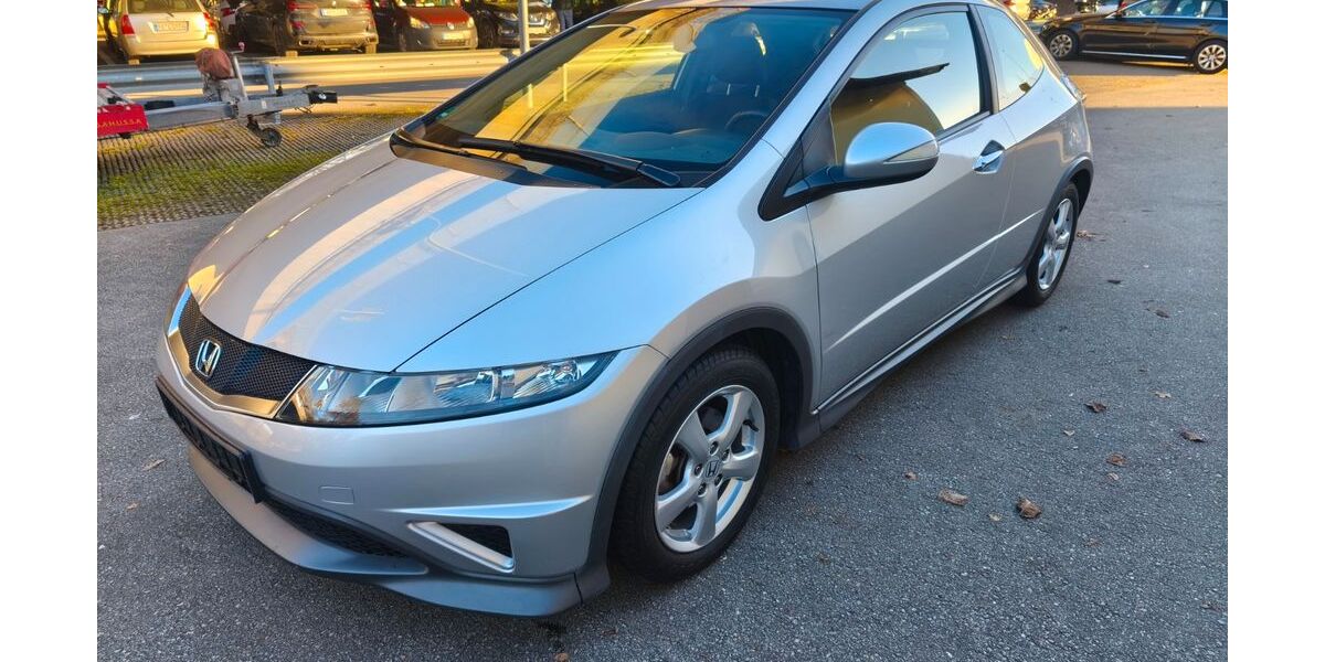 Honda Civic 35.371 km 6.990 &euro; Passau 94036