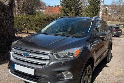 Ford Kuga 170.000 km 11.200 &euro; Freyung 94078