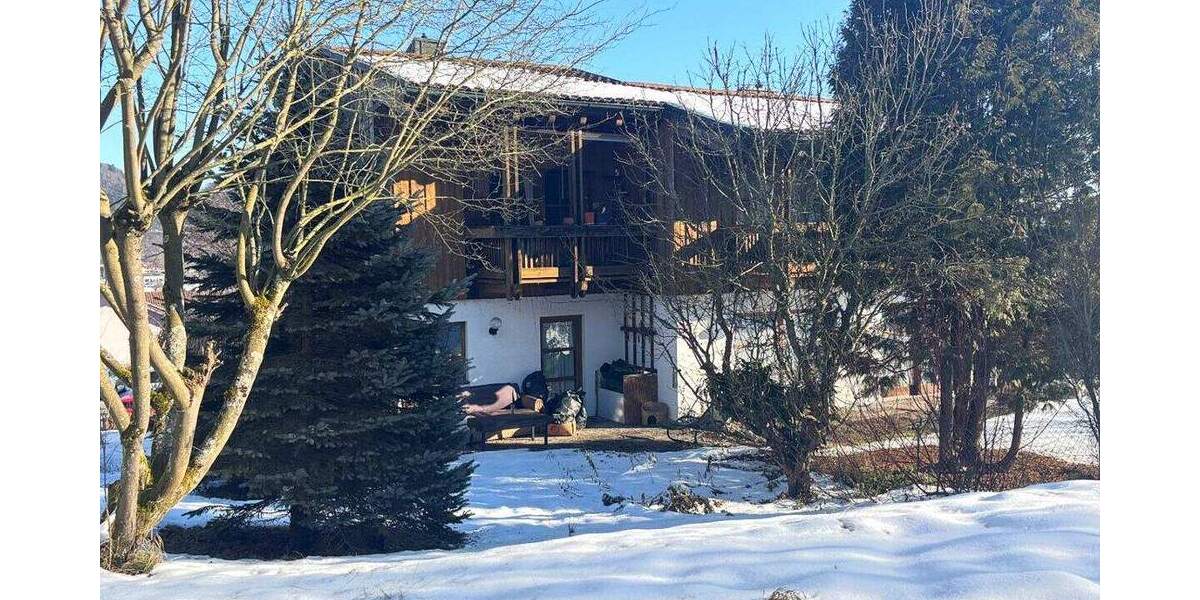 Einfamilienhaus Vilshofen - 9 Zimmer, 204 m&sup2;, 437.000&euro; | Angebot:25797710