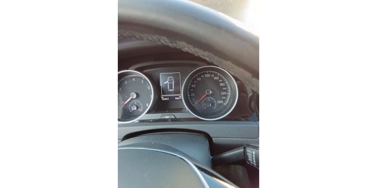 VW Golf 122.000 km 10.490 &euro; Bad Griesbach 94086