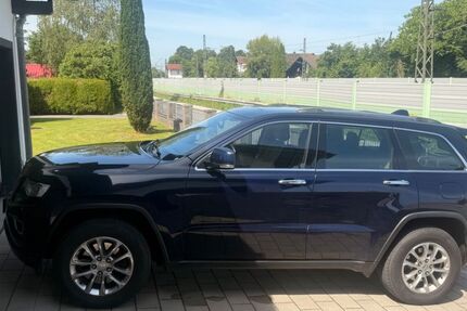 Jeep Andere 185.111 km 18.500 &euro; Vilshofen 94474