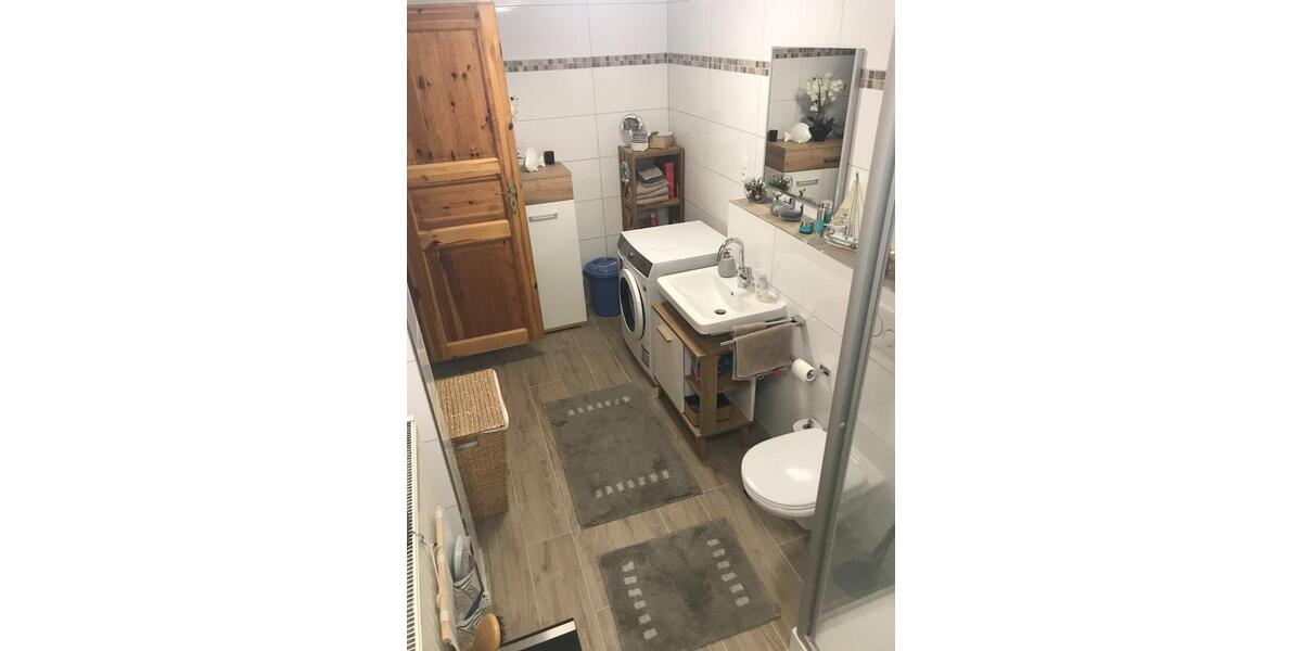 Etagenwohnung Vilshofen an der Donau - 5 Zimmer, 110 m&sup2;, 700&euro; | Angebot:25293618