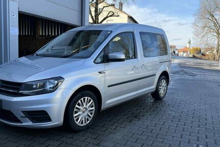 VW Caddy 205.967 km 9.800 &euro; Passau 94036