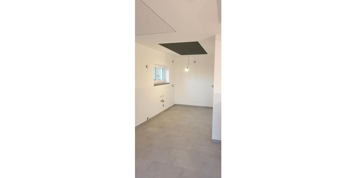 Etagenwohnung Tittling - 4 Zimmer, 75 m&sup2;, 700&euro; | Angebot:26018701