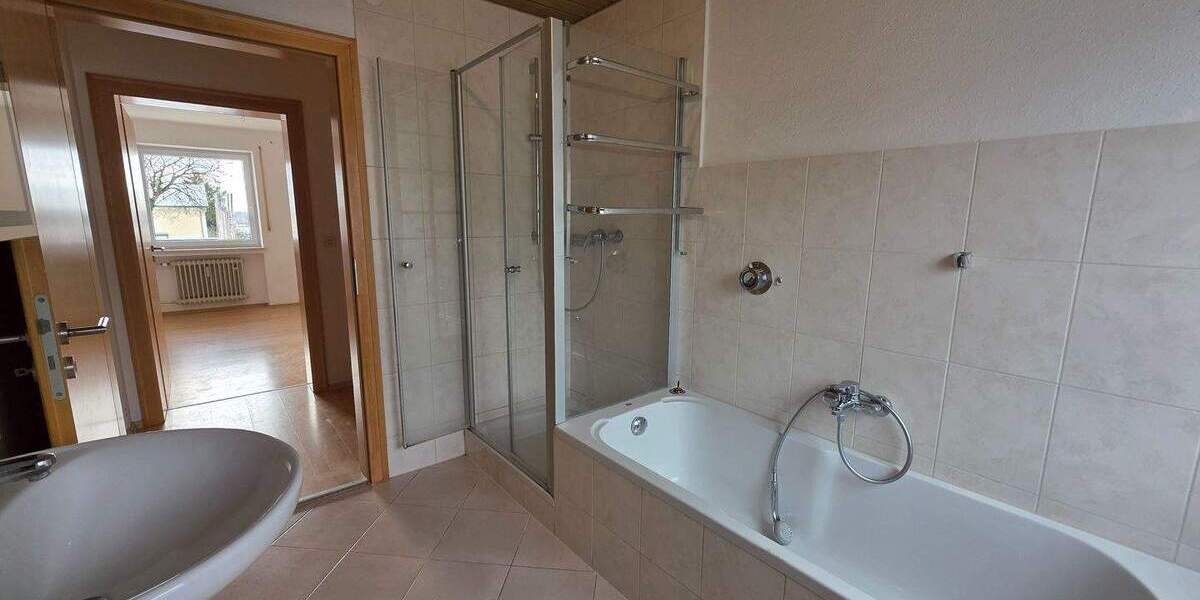 Mehrfamilienhaus, Wohnhaus Neuhaus am Inn Neuhaus - 1 Zimmer, 200 m&sup2;, 420.000&euro; | Angebot:25672846