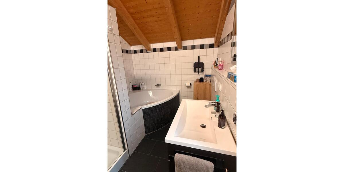 Doppelhaushälfte Ruhstorf an der Rott - 4 Zimmer, 198 m&sup2;, 450.000&euro; | Angebot:26948690