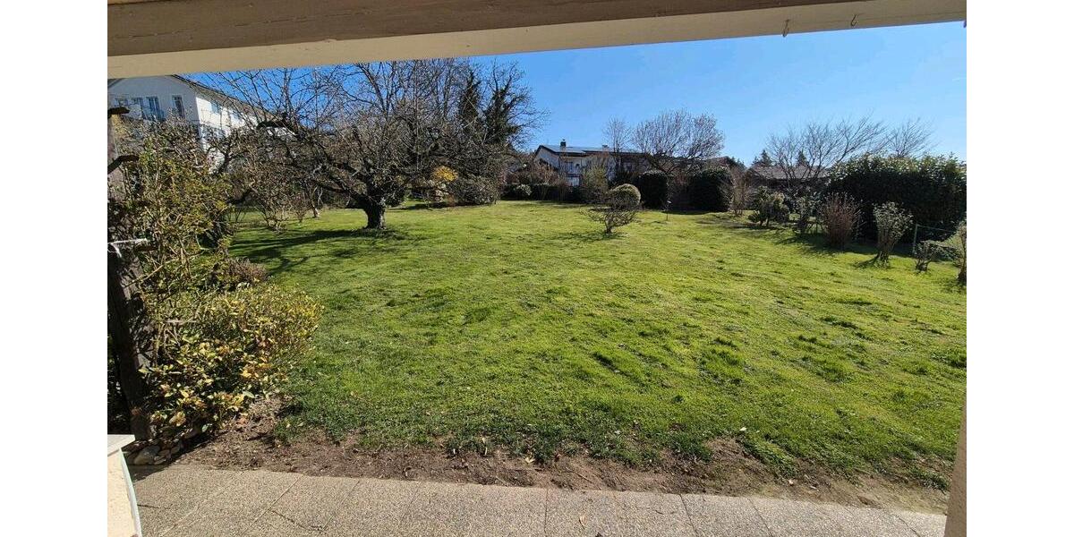 Erdgeschoßwohnung Bad Griesbach im Rottal - 3 Zimmer, 130 m&sup2;, 1.150&euro; | Angebot:25992265