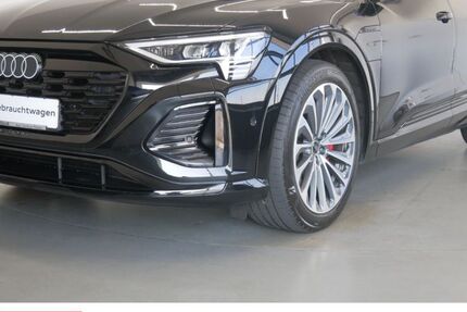 Audi Q8 e-tron 56.490 km 41.869 &euro; Passau 94036