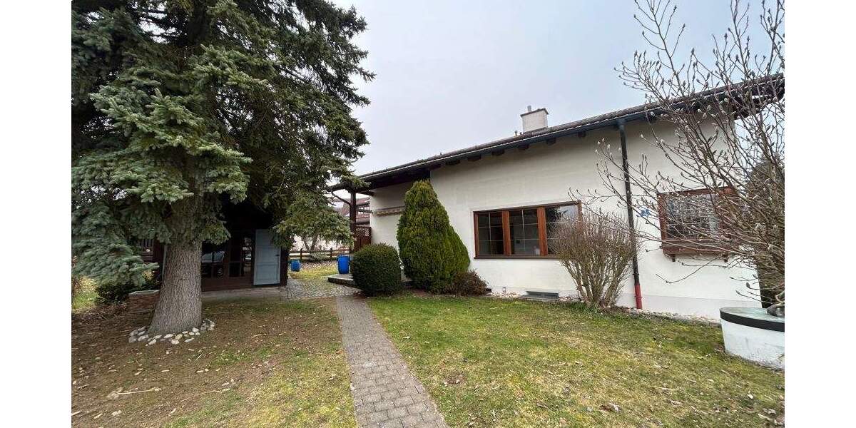 Einfamilienhaus Ortenburg Moosham - 6 Zimmer, 223 m&sup2;, 1.395&euro; | Angebot:25819711