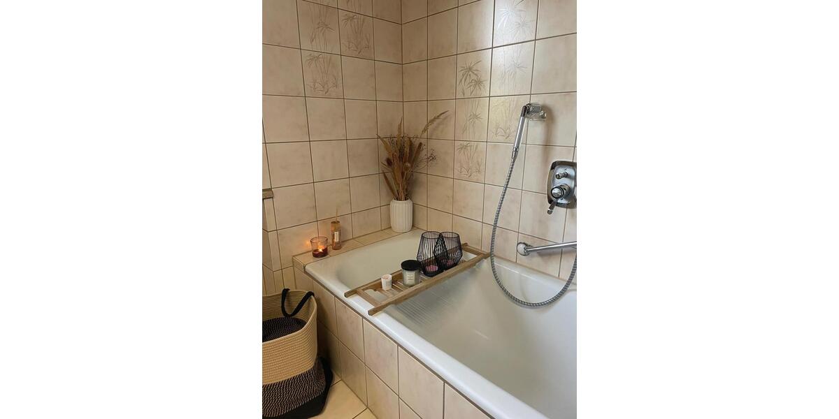 Erdgeschoßwohnung Vilshofen an der Donau - 3 Zimmer, 105 m&sup2;, 850&euro; | Angebot:25968158