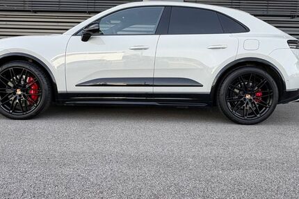 Porsche Macan 5.870 km 114.700 &euro; Passau 94032